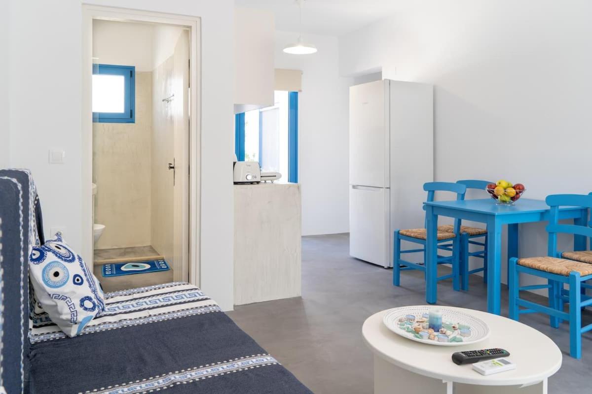 Blue Moon Apartments Makriyialos Bagian luar foto